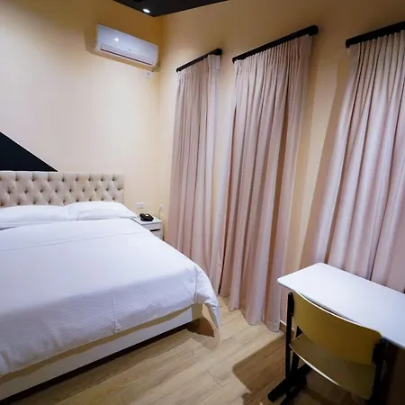 Hotel Sr99 Tirana